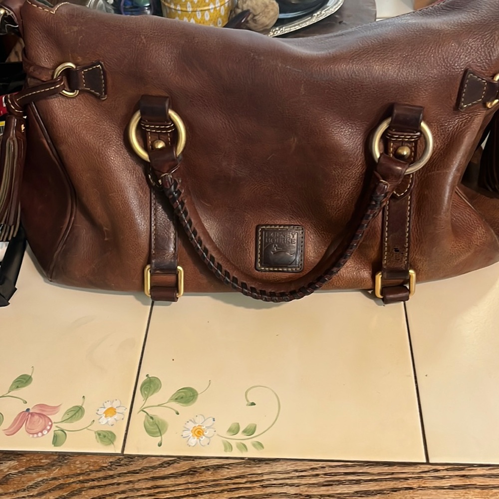 Dooney and bourke brown leather bag w green suede interior